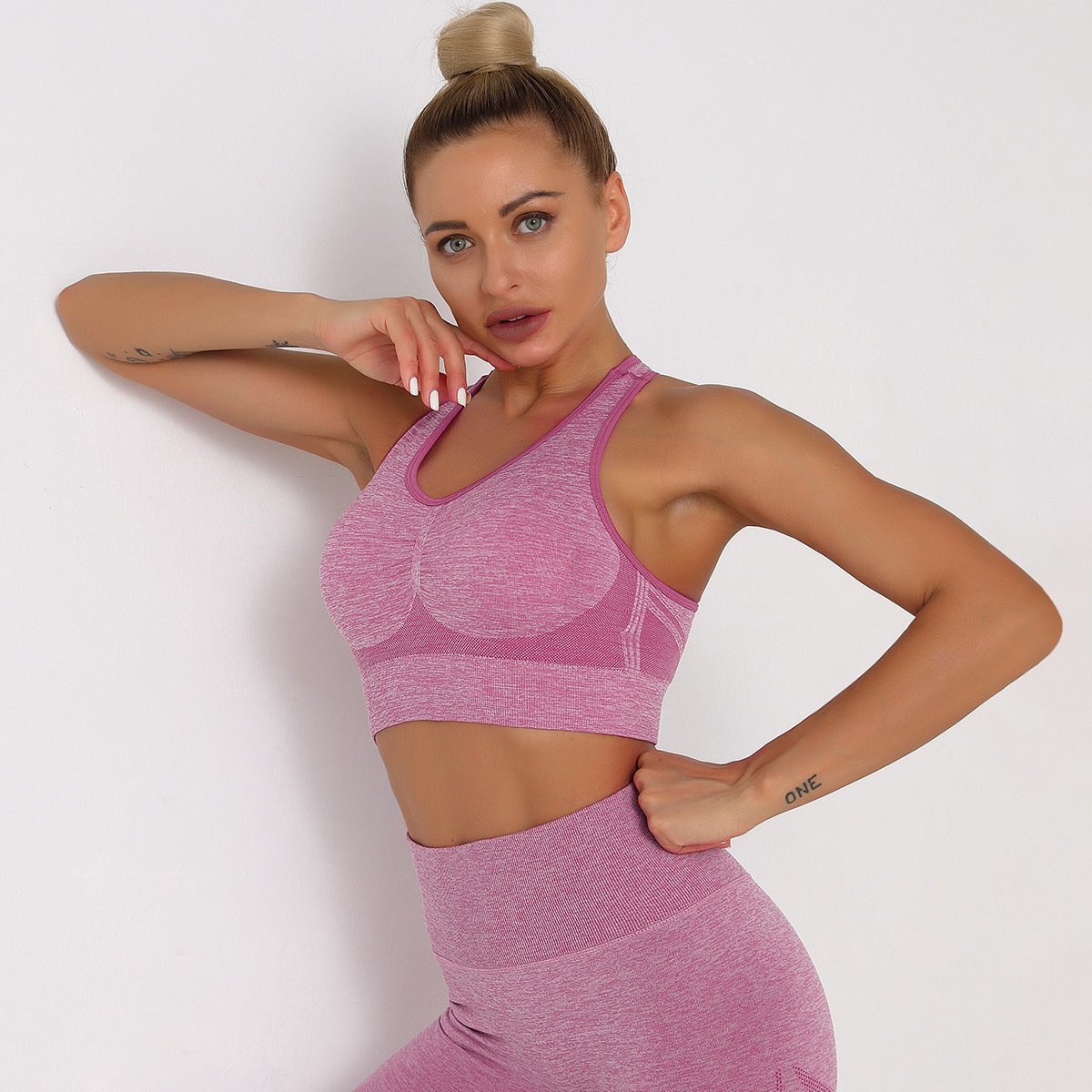 New Push Up Sports Tops Fitness Women Sport Female Sport Gym Crop Vest Padded Seamless Brassiere Sports Top Workout Bra