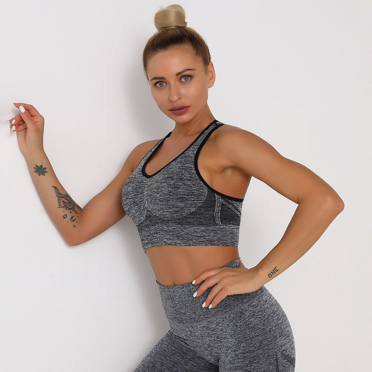 New Push Up Sports Tops Fitness Women Sport Female Sport Gym Crop Vest Padded Seamless Brassiere Sports Top Workout Bra