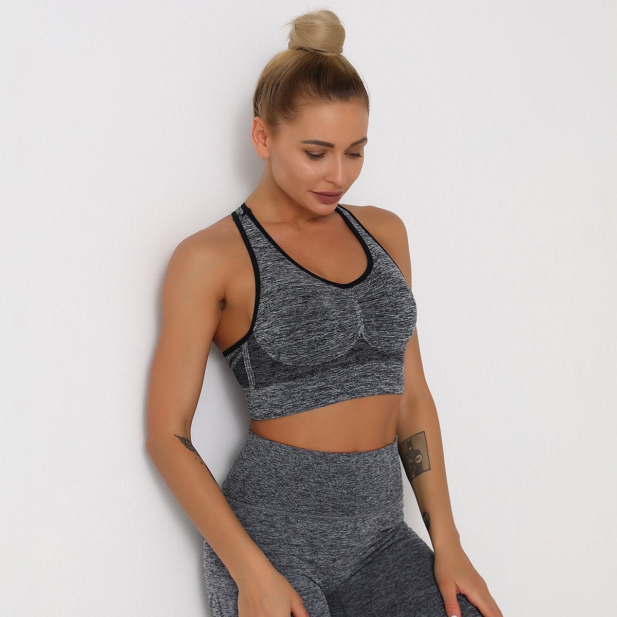 New Push Up Sports Tops Fitness Women Sport Female Sport Gym Crop Vest Padded Seamless Brassiere Sports Top Workout Bra