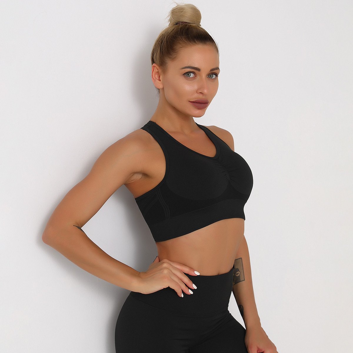 New Push Up Sports Tops Fitness Women Sport Female Sport Gym Crop Vest Padded Seamless Brassiere Sports Top Workout Bra