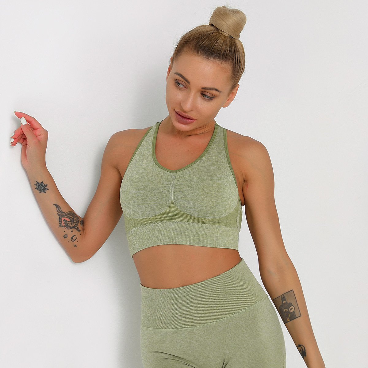 New Push Up Sports Tops Fitness Women Sport Female Sport Gym Crop Vest Padded Seamless Brassiere Sports Top Workout Bra