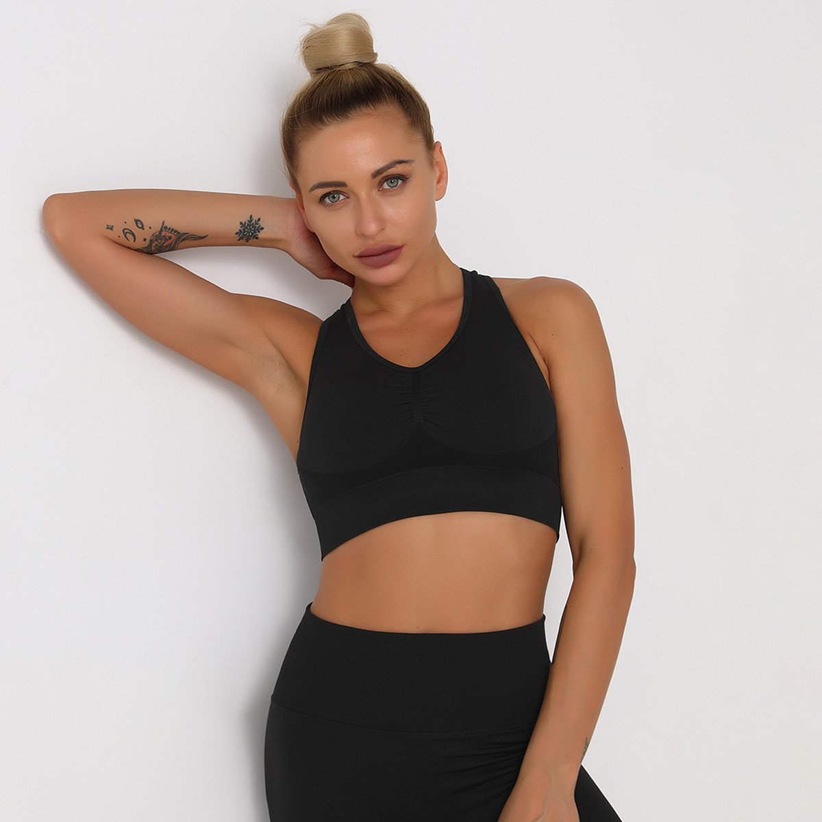 New Push Up Sports Tops Fitness Women Sport Female Sport Gym Crop Vest Padded Seamless Brassiere Sports Top Workout Bra