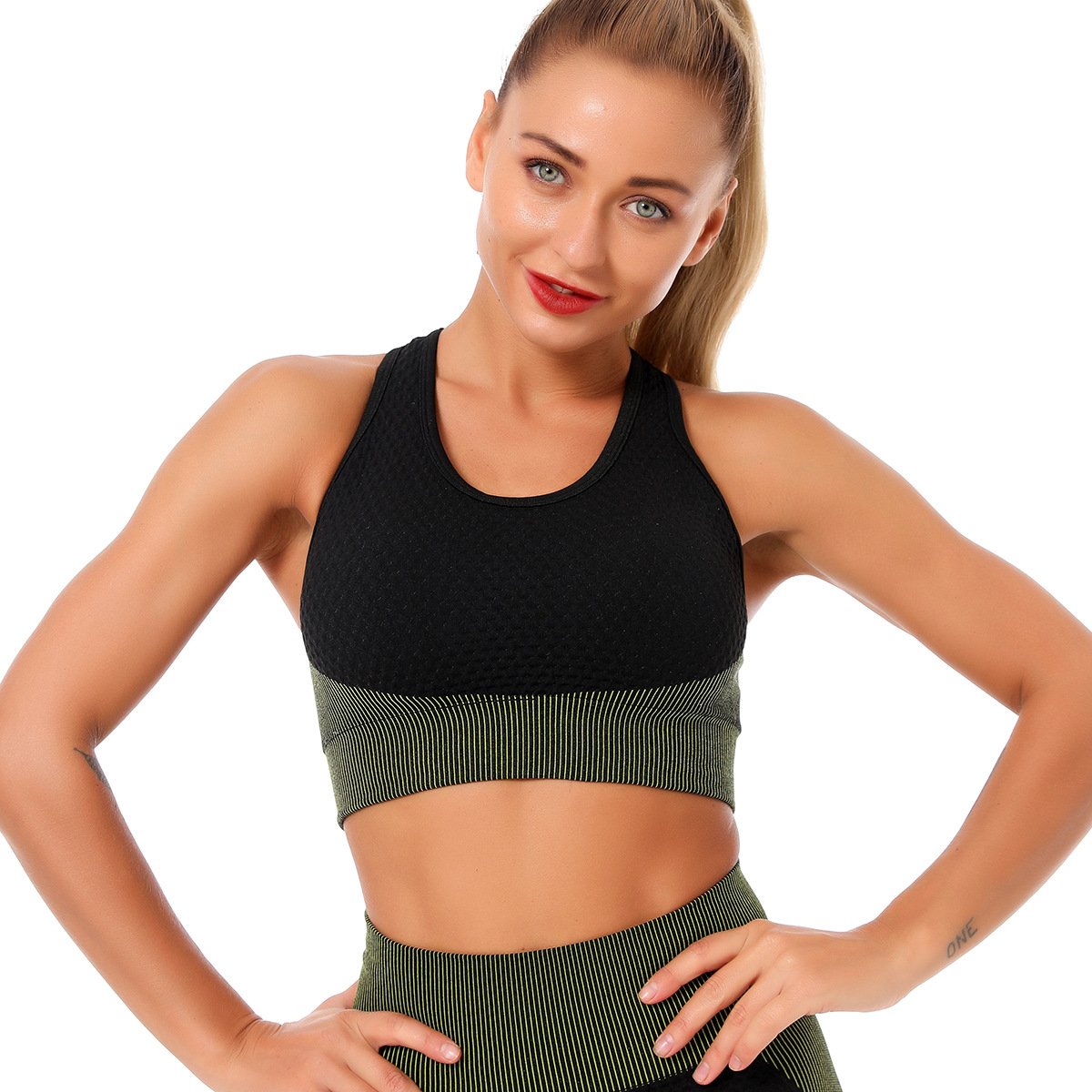 Women Seamless Sports Underwear Vest Cross Back  Straps Woman Outdoor Running Cycling Sports Bra Gym Fitness Vest Top